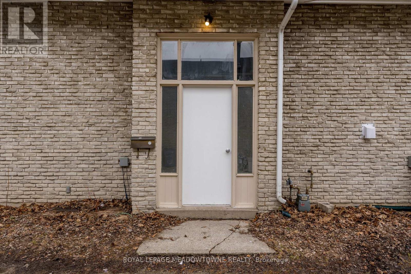Property at 67 KING STREET image 3