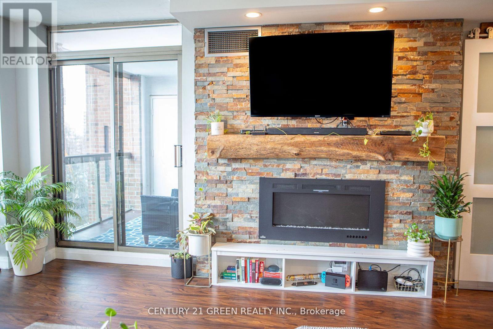 708 - 1225 North Shore Boulevard E, Burlington, Ontario  L7S 1Z6 - Photo 6 - W12056977