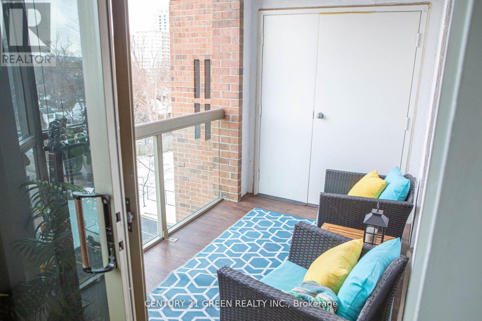 708 - 1225 North Shore Boulevard E, Burlington, Ontario  L7S 1Z6 - Photo 8 - W12056977