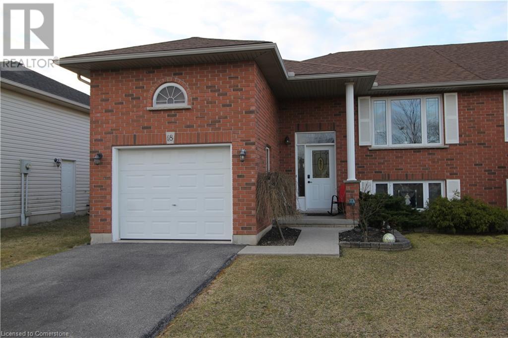 18 Landon Avenue, Simcoe photo number 2 18 Landon Avenue, Simcoe photo number 2