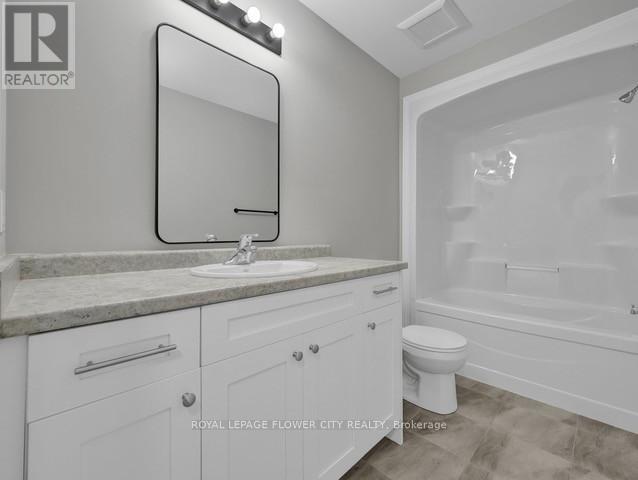 59 Superior Street, Welland, Ontario  L3B 3A6 - Photo 30 - X12056887