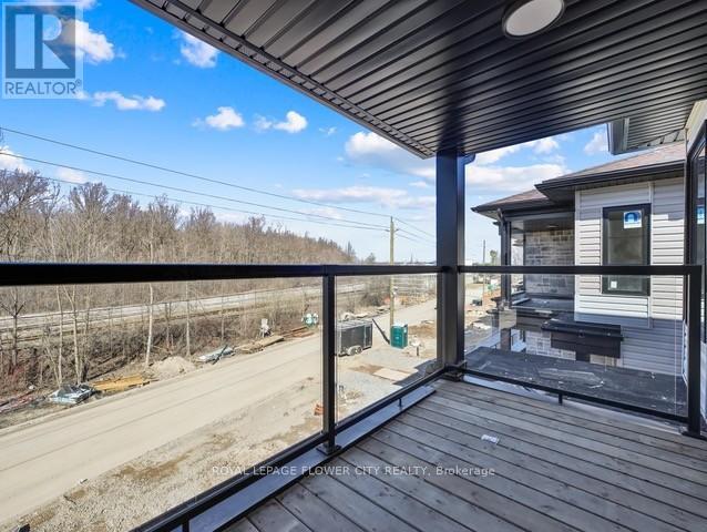 59 Superior Street, Welland, Ontario  L3B 3A6 - Photo 6 - X12056887