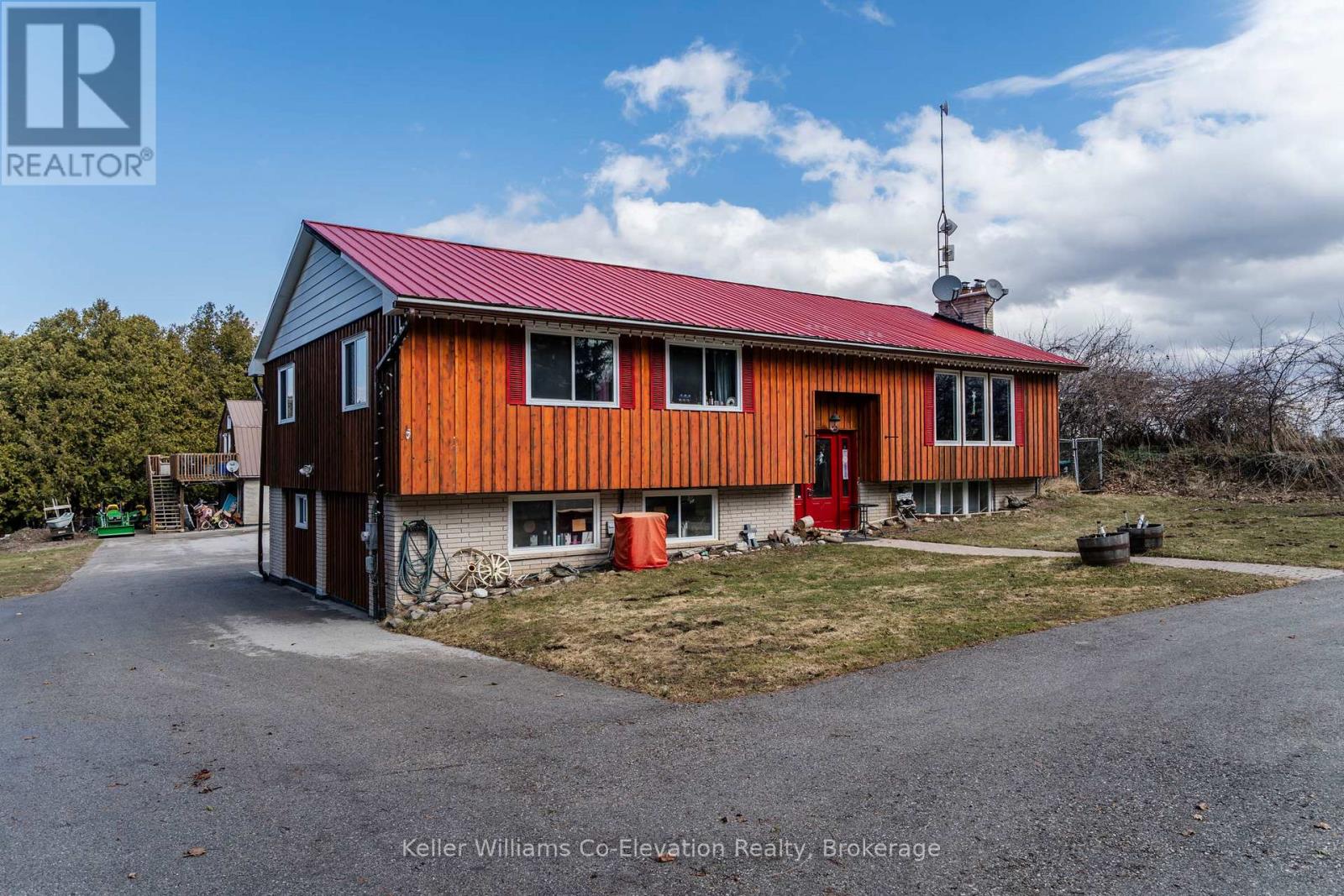 4684 10th Side Road, Essa, Ontario  L0L 2N0 - Photo 5 - N11915979