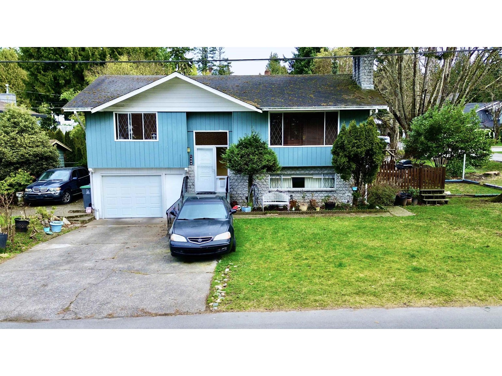 Property at 1484 126A STREET image 5