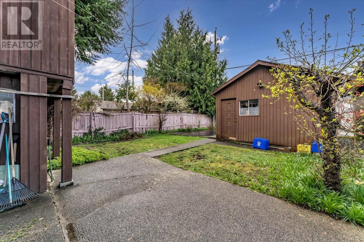 Listing Picture 2 of 29 : 2730 WILLIAM STREET, Vancouver / 溫哥華 - 魯藝地產 Yvonne Lu Group - MLS Medallion Club Member