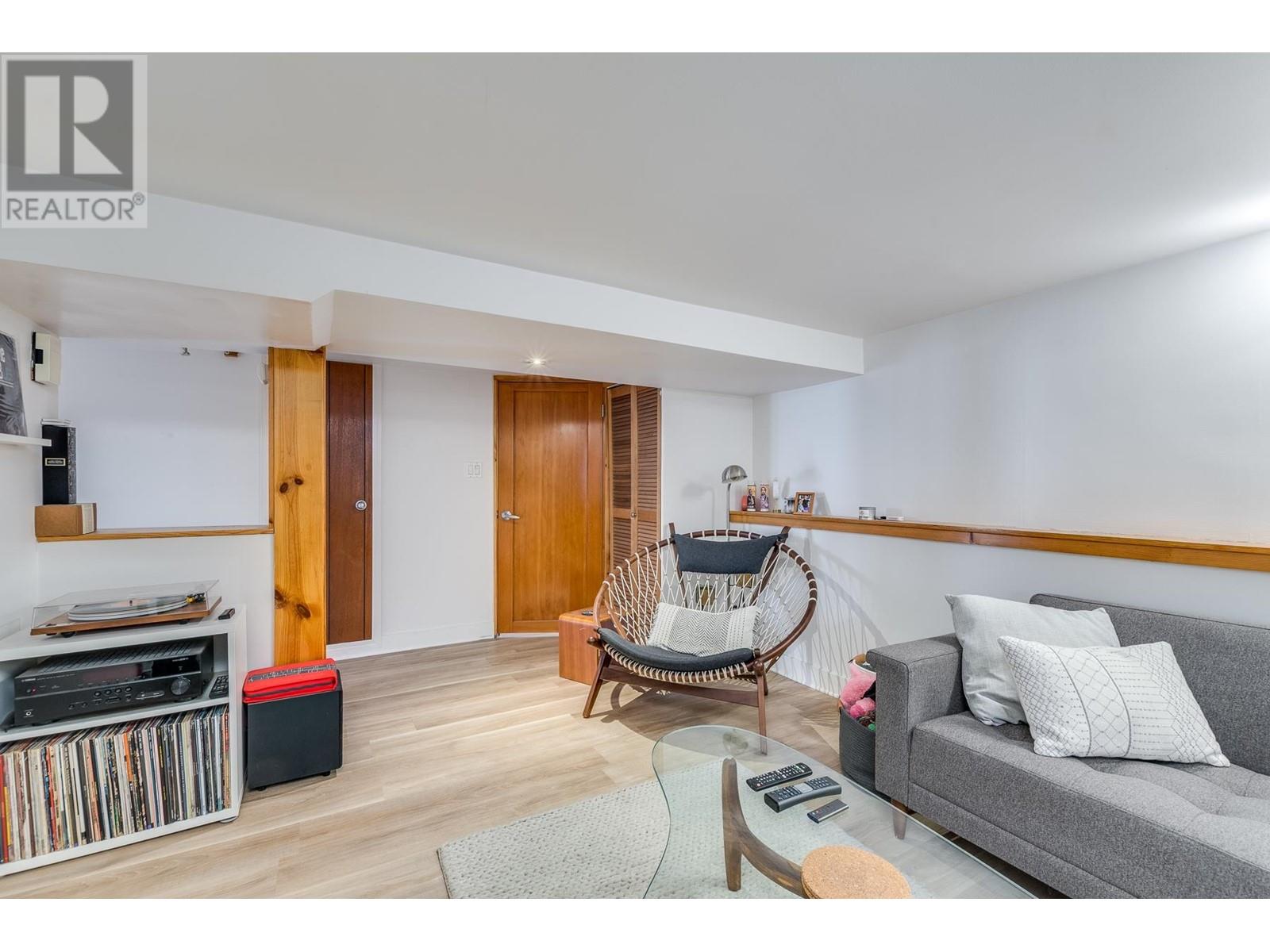 1335 Laburnum Street, Vancouver, British Columbia  V6J 3W4 - Photo 8 - R2982574