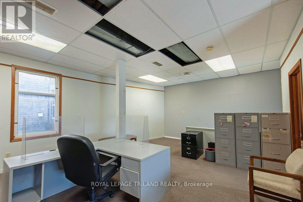 4-8 Elgin Street, St. Thomas, Ontario  N5R 3L6 - Photo 14 - X12057095
