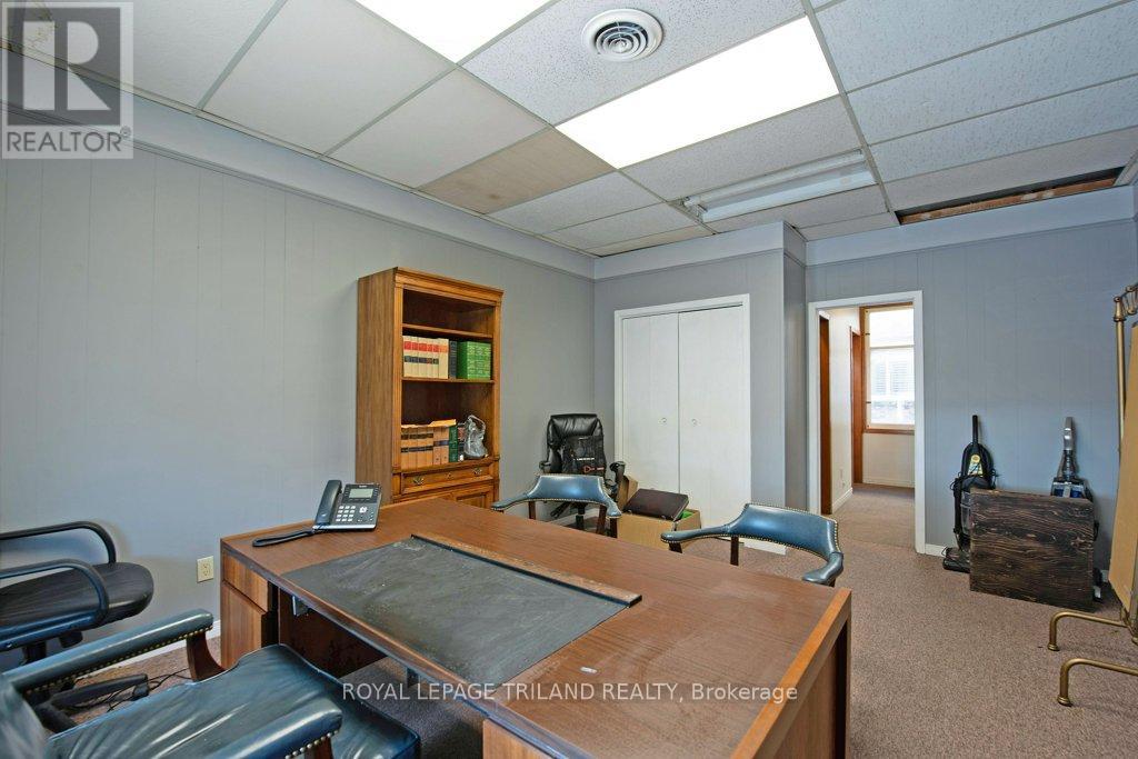 4-8 Elgin Street, St. Thomas, Ontario  N5R 3L6 - Photo 19 - X12057095