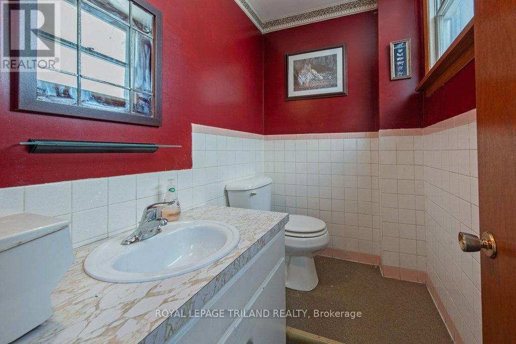 4-8 Elgin Street, St. Thomas, Ontario  N5R 3L6 - Photo 22 - X12057095