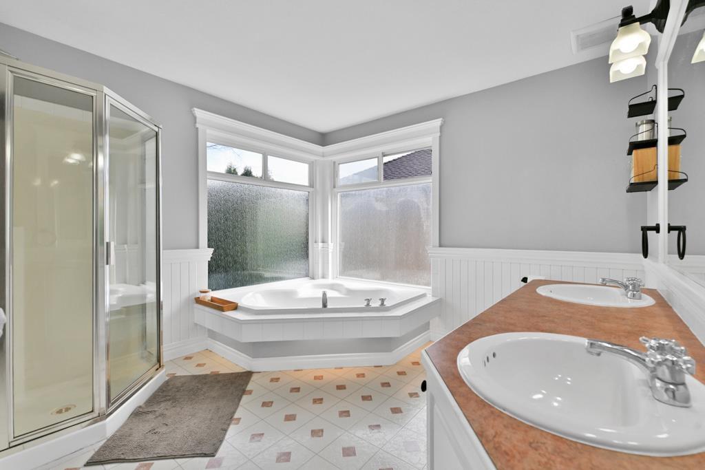 16909 Friesian Drive, Surrey, British Columbia  V3S 8P2 - Photo 26 - R2983960