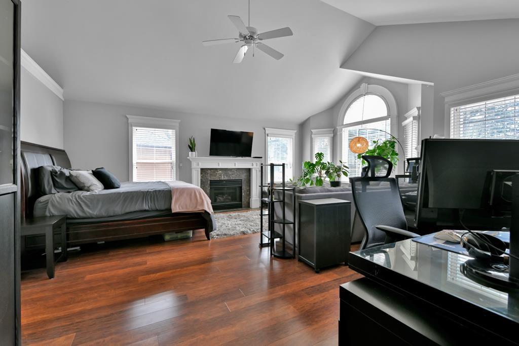16909 Friesian Drive, Surrey, British Columbia  V3S 8P2 - Photo 22 - R2983960