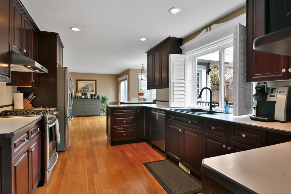 16909 Friesian Drive, Surrey, British Columbia  V3S 8P2 - Photo 12 - R2983960