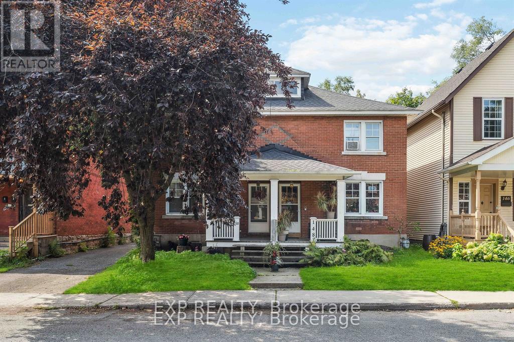 Property at 148-150 HINTON AVENUE N image 1