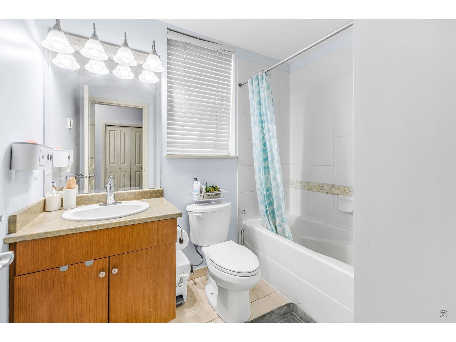 203 33318 E Bourquin Crescent, Abbotsford, British Columbia  V2S 0A6 - Photo 10 - R2984574