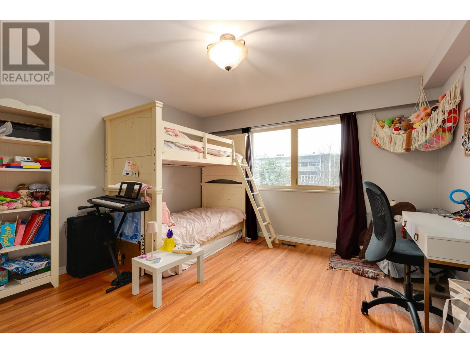 522-524 W Keith Road, North Vancouver, British Columbia  V7M 1M4 - Photo 14 - R2985077