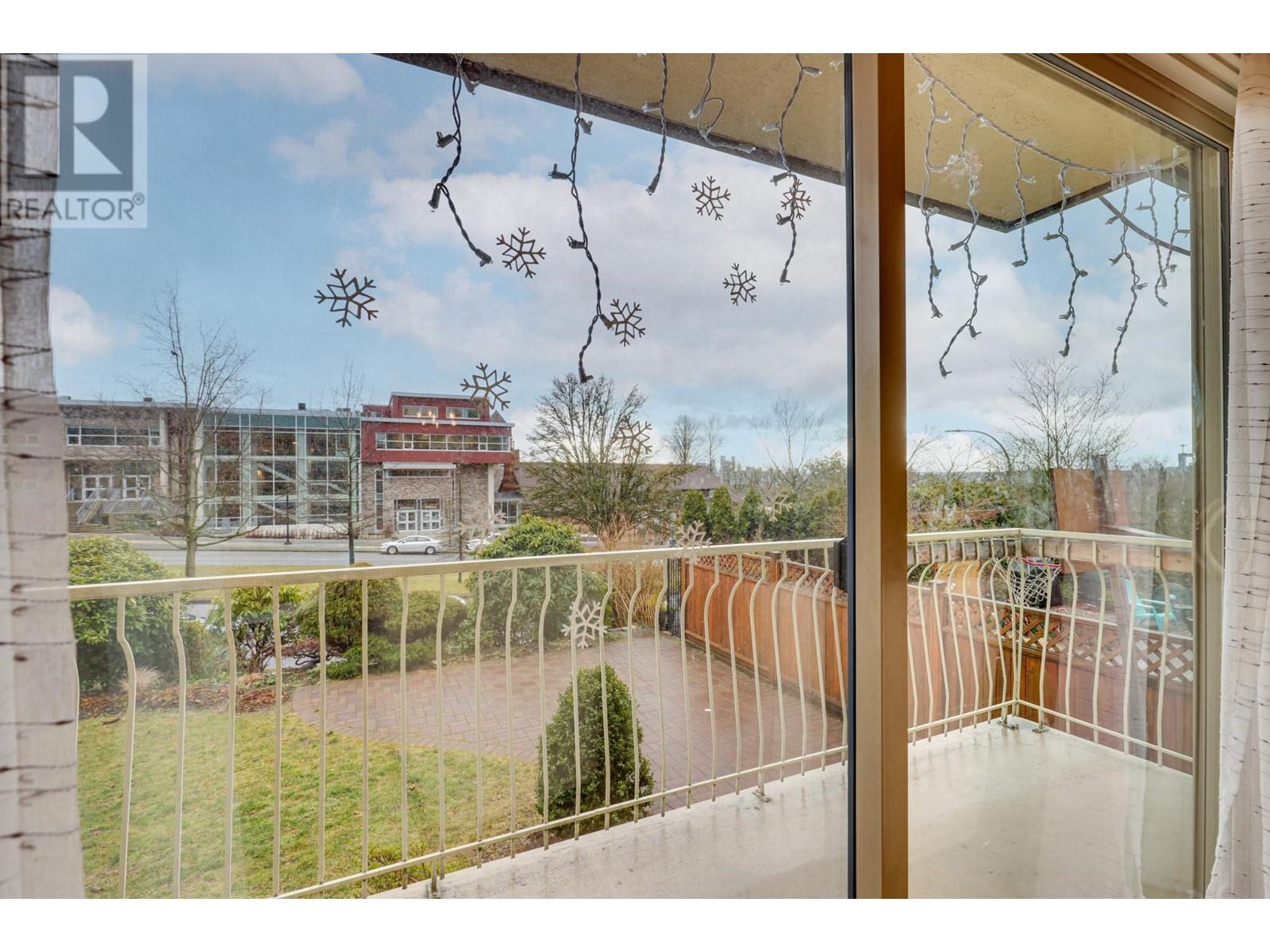 522-524 W Keith Road, North Vancouver, British Columbia  V7M 1M4 - Photo 18 - R2985077