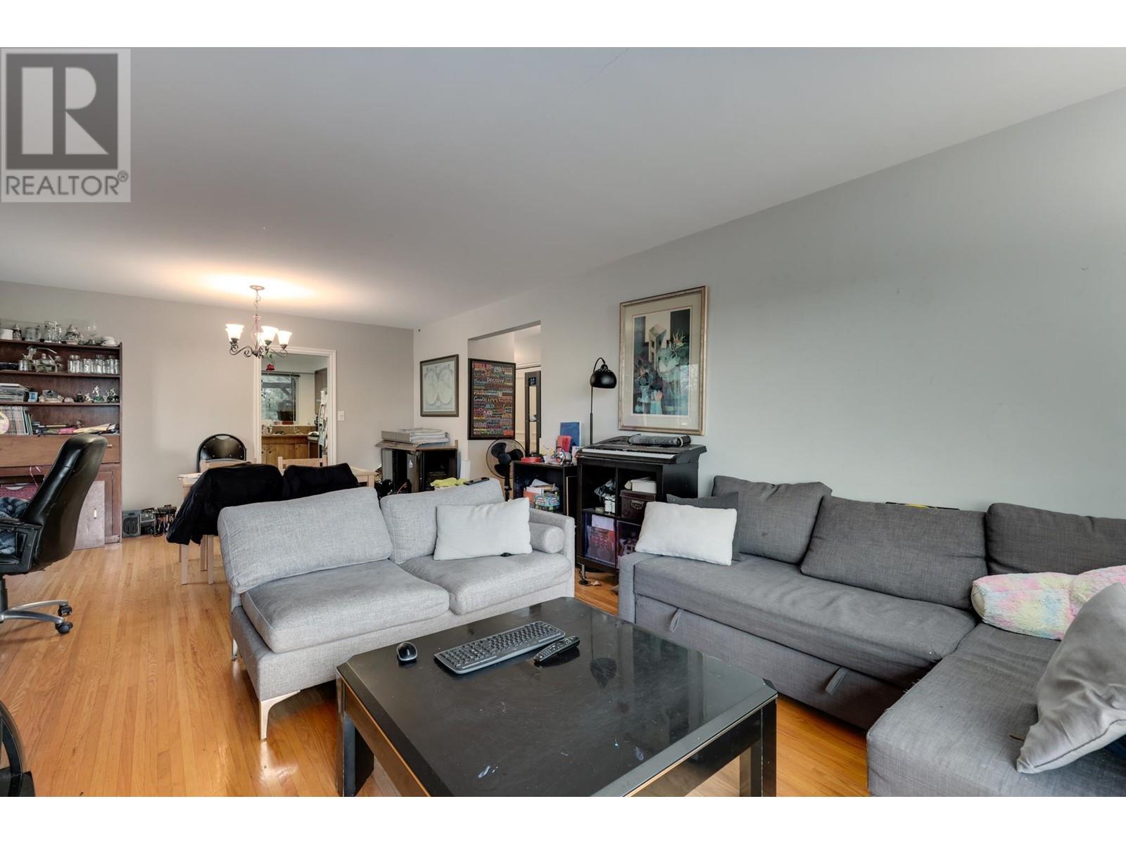 522-524 W Keith Road, North Vancouver, British Columbia  V7M 1M4 - Photo 21 - R2985077