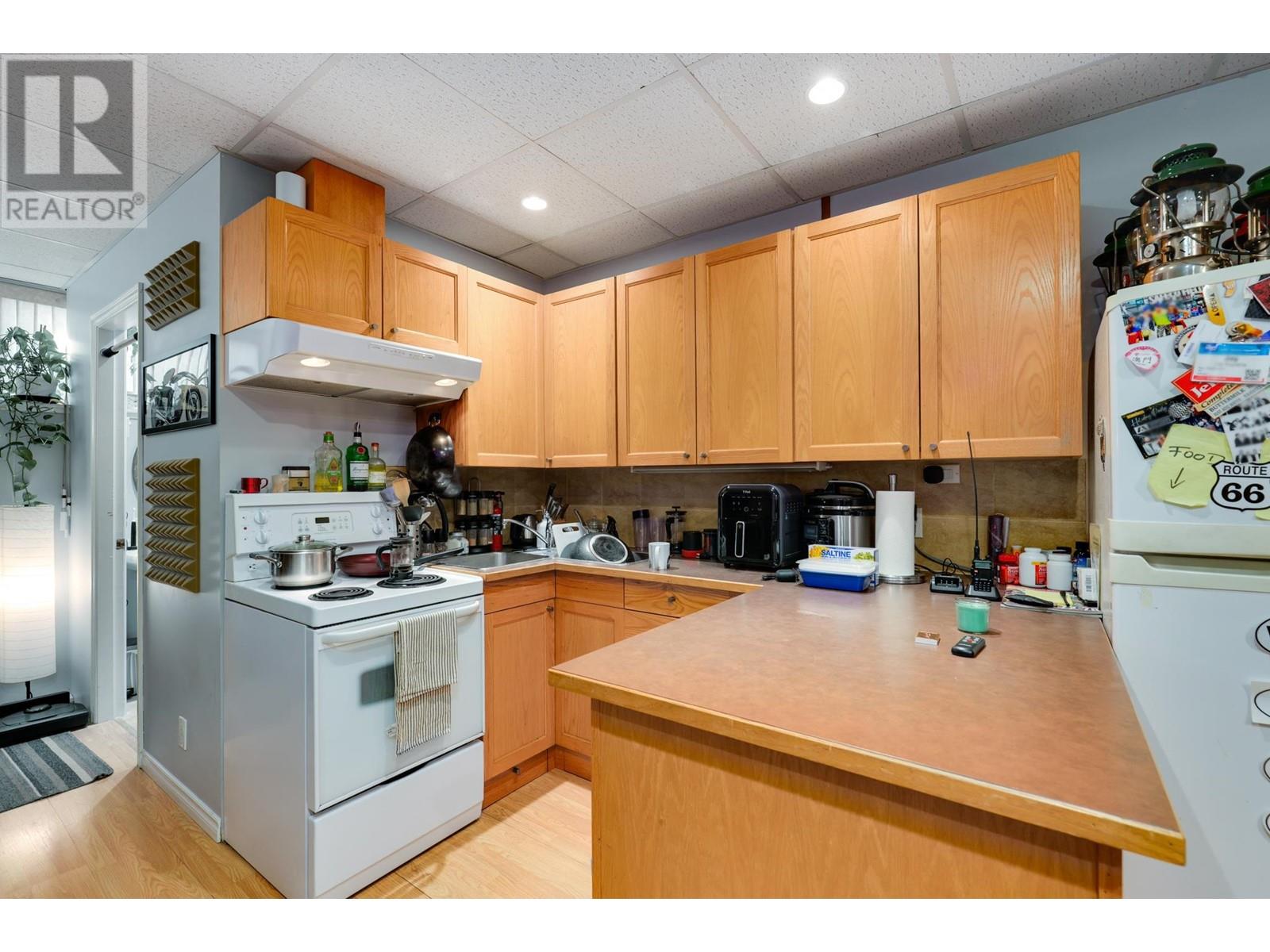 522-524 W Keith Road, North Vancouver, British Columbia  V7M 1M4 - Photo 33 - R2985077