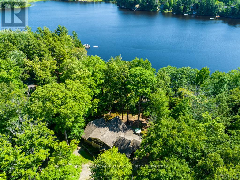 2 - 1086 Brackenrig Road, Muskoka Lakes, Ontario  P0B 1J0 - Photo 2 - X12057000