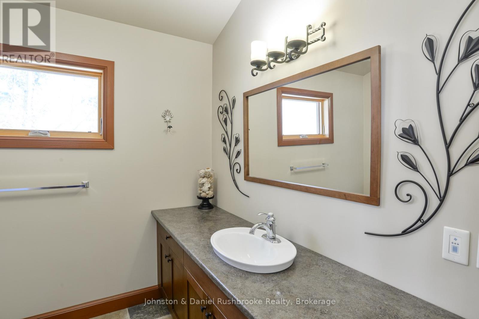 2 - 1086 Brackenrig Road, Muskoka Lakes, Ontario  P0B 1J0 - Photo 24 - X12057000