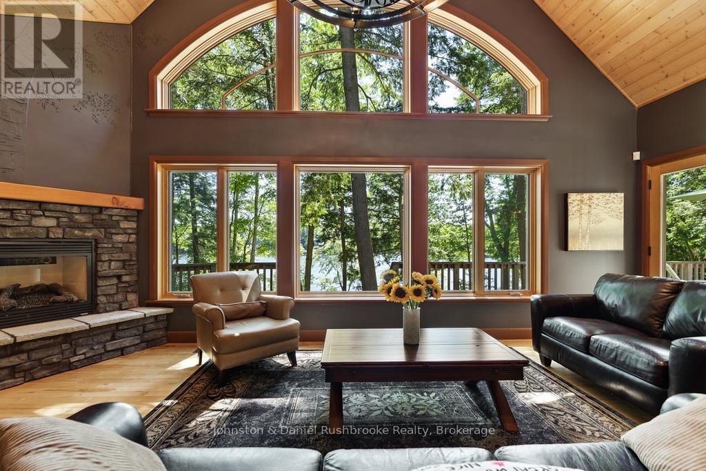 2 - 1086 Brackenrig Road, Muskoka Lakes, Ontario  P0B 1J0 - Photo 4 - X12057000