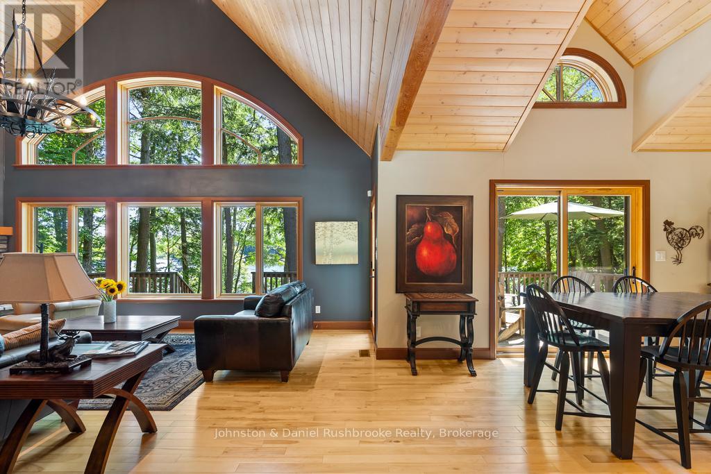 2 - 1086 Brackenrig Road, Muskoka Lakes, Ontario  P0B 1J0 - Photo 5 - X12057000