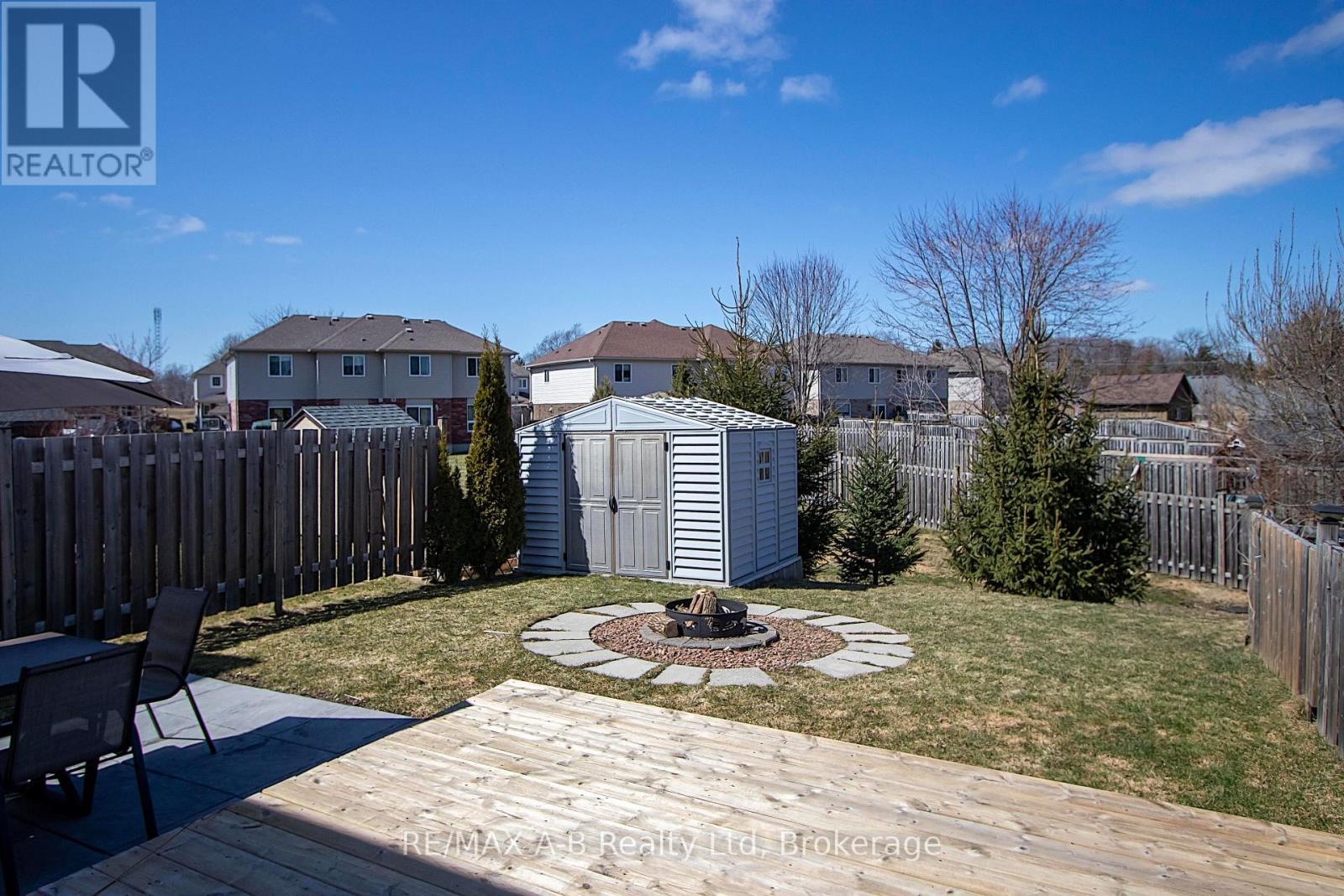 35 Pond View Drive, Wellesley, Ontario  N0B 2T0 - Photo 21 - X12057089