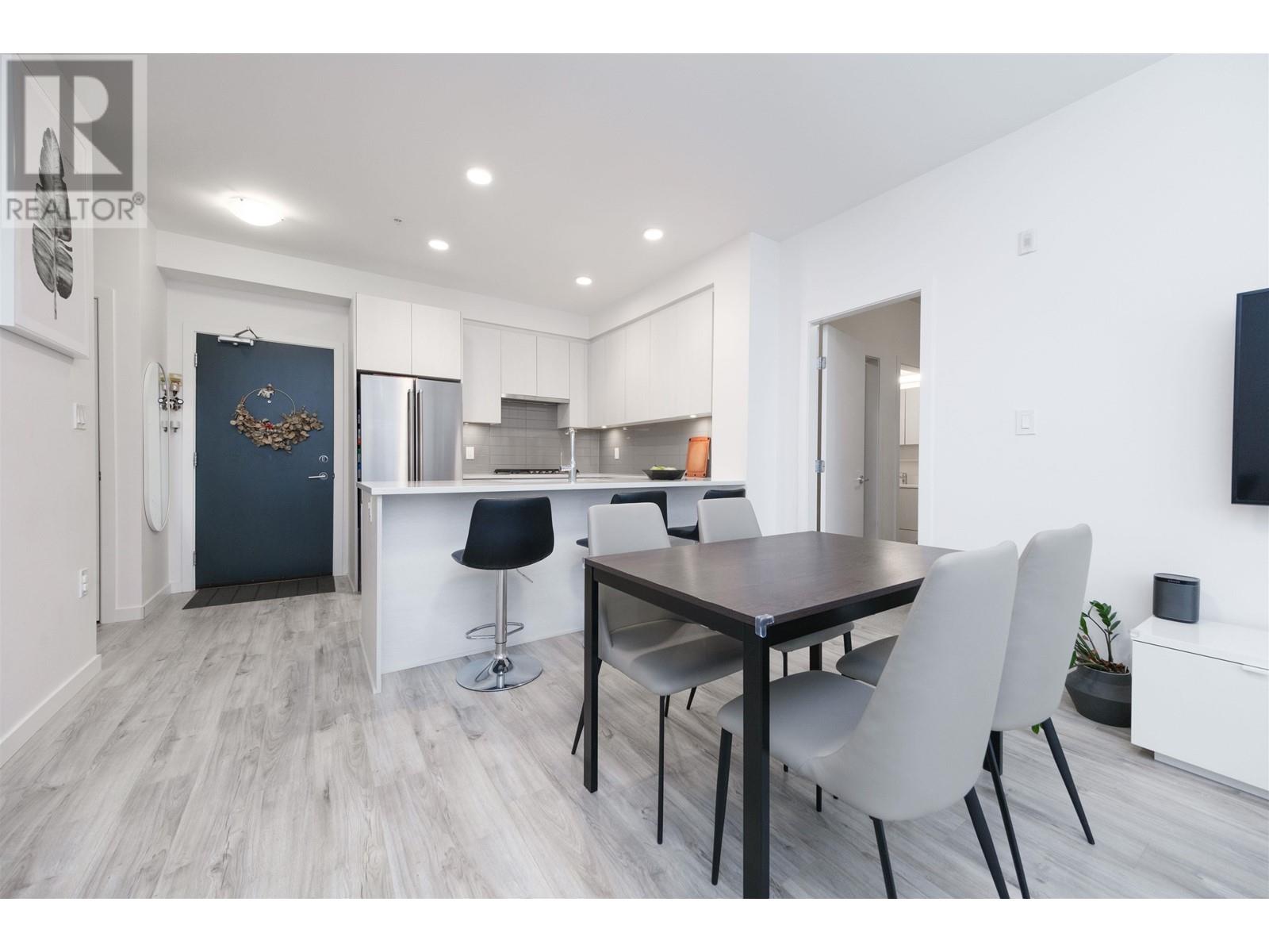 414 621 Regan Avenue, Coquitlam, British Columbia  V3J 0K1 - Photo 11 - R2985047