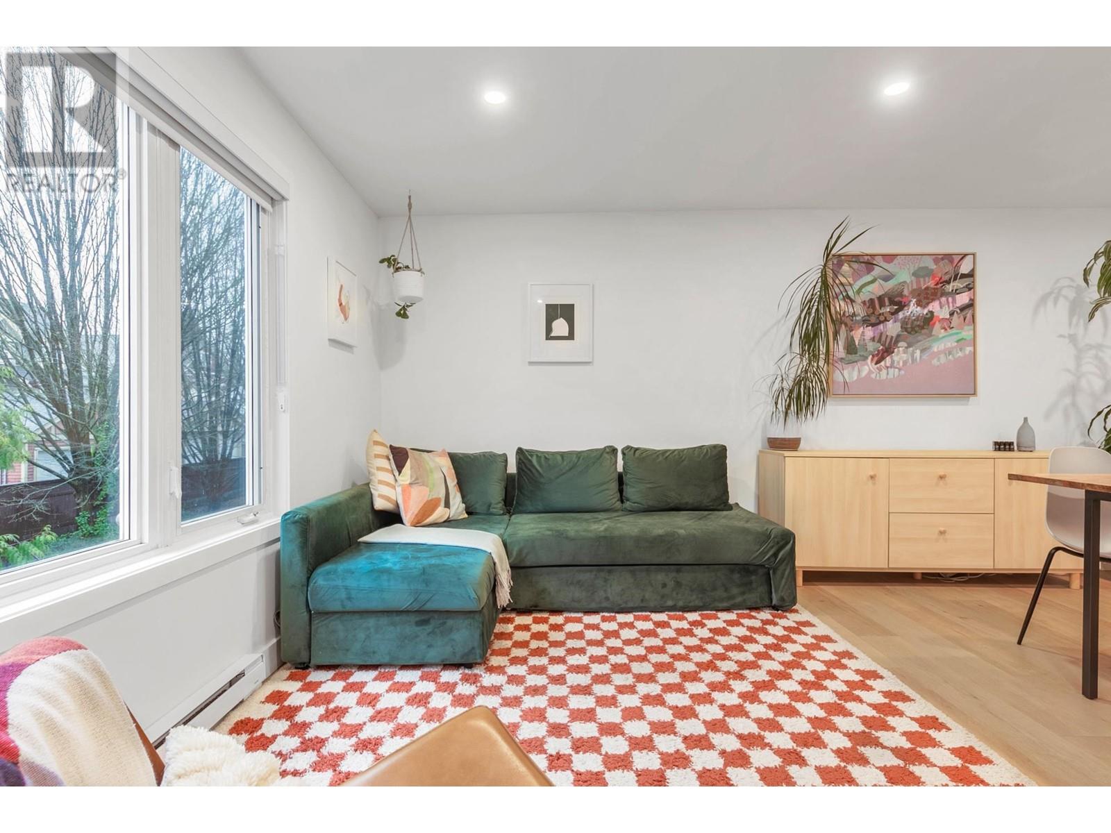 308 1060 E Broadway, Vancouver, British Columbia  V5T 4N7 - Photo 3 - R2985062