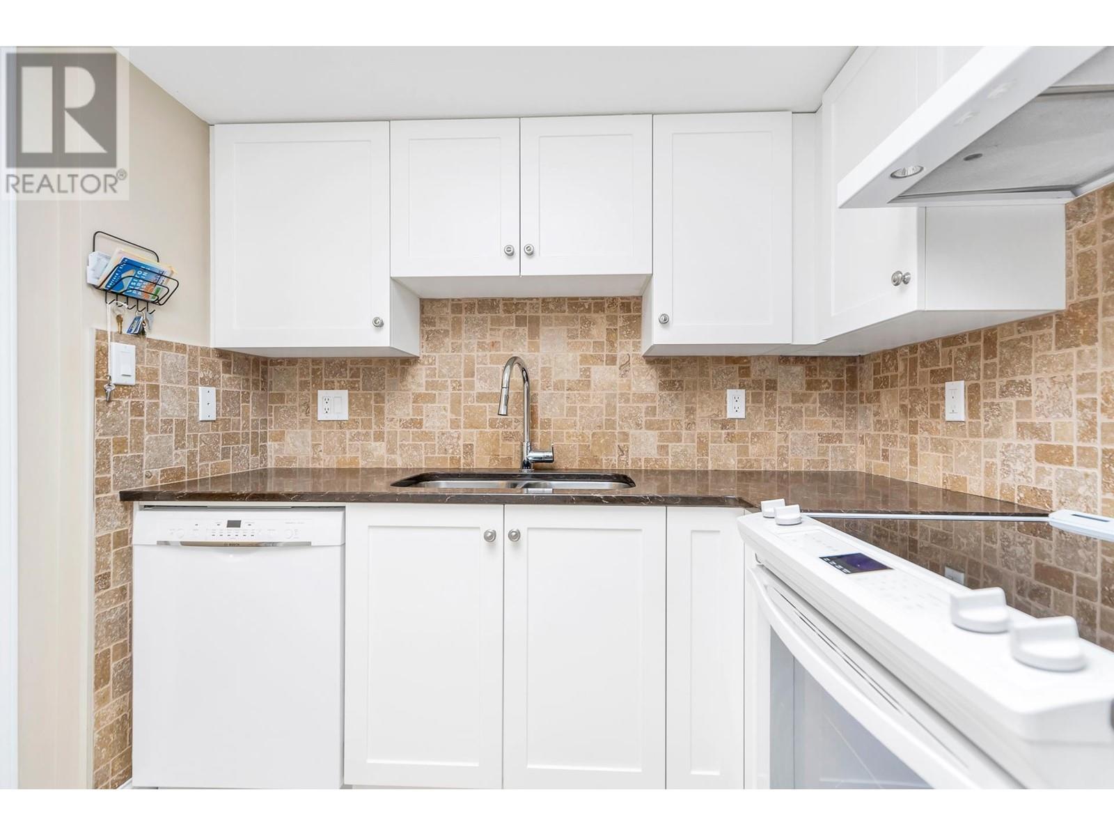 602 200 Newport Drive, Port Moody, British Columbia  V3H 5B7 - Photo 10 - R2985070