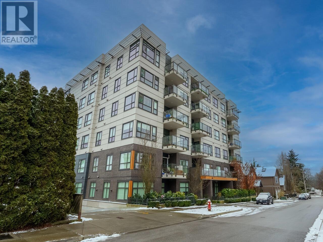 206 610 BRANTFORD STREET, new westminster, British Columbia