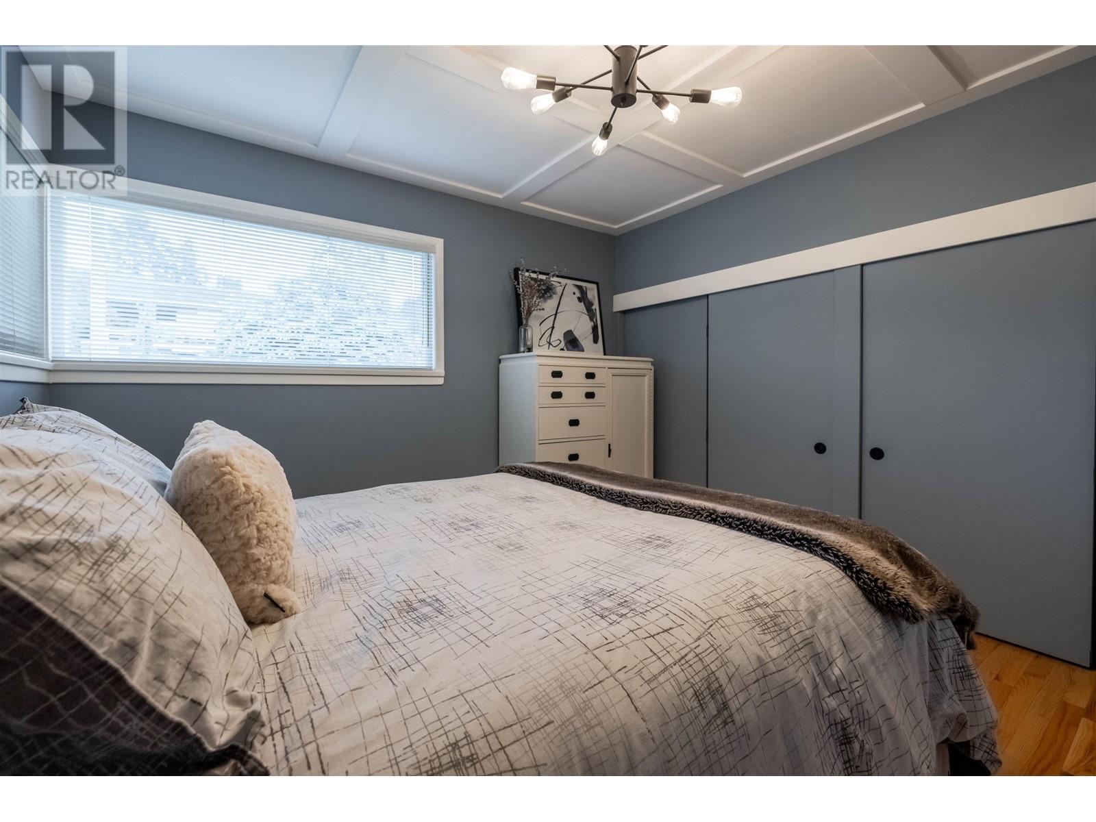 916 Stewart Avenue, Coquitlam, British Columbia  V3K 2N6 - Photo 17 - R2985030