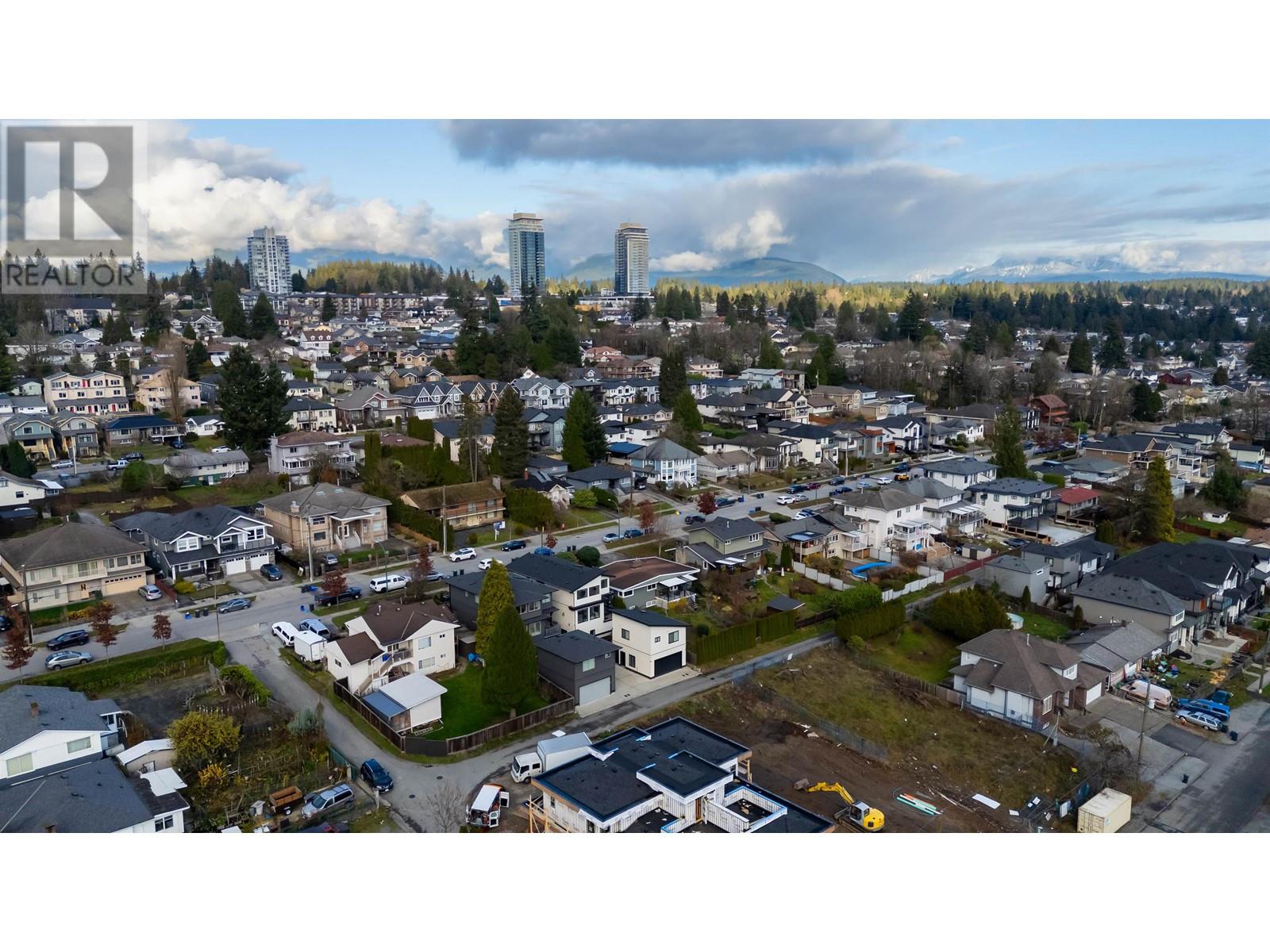 916 Stewart Avenue, Coquitlam, British Columbia  V3K 2N6 - Photo 37 - R2985030