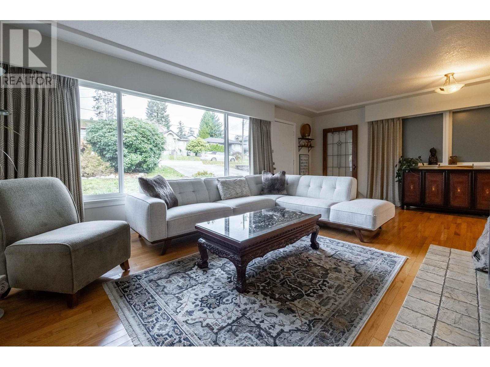 916 Stewart Avenue, Coquitlam, British Columbia  V3K 2N6 - Photo 7 - R2985030