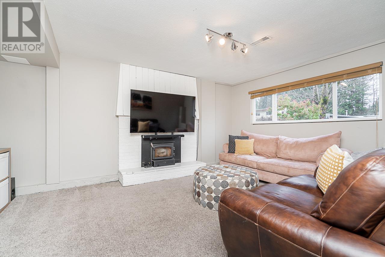 3812 Richmond Street, Port Coquitlam, British Columbia  V3B 3E8 - Photo 14 - R2985058
