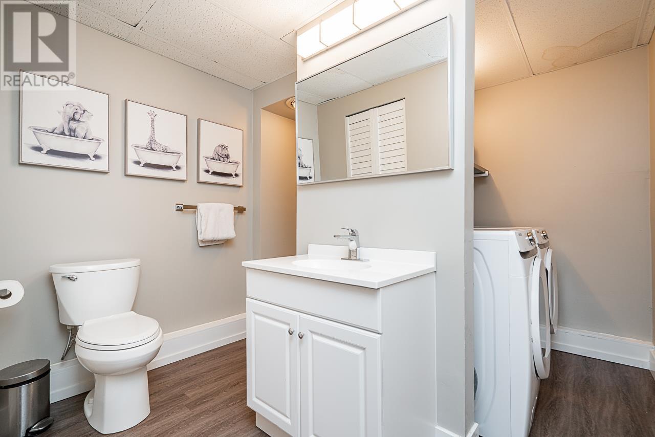 3812 Richmond Street, Port Coquitlam, British Columbia  V3B 3E8 - Photo 18 - R2985058
