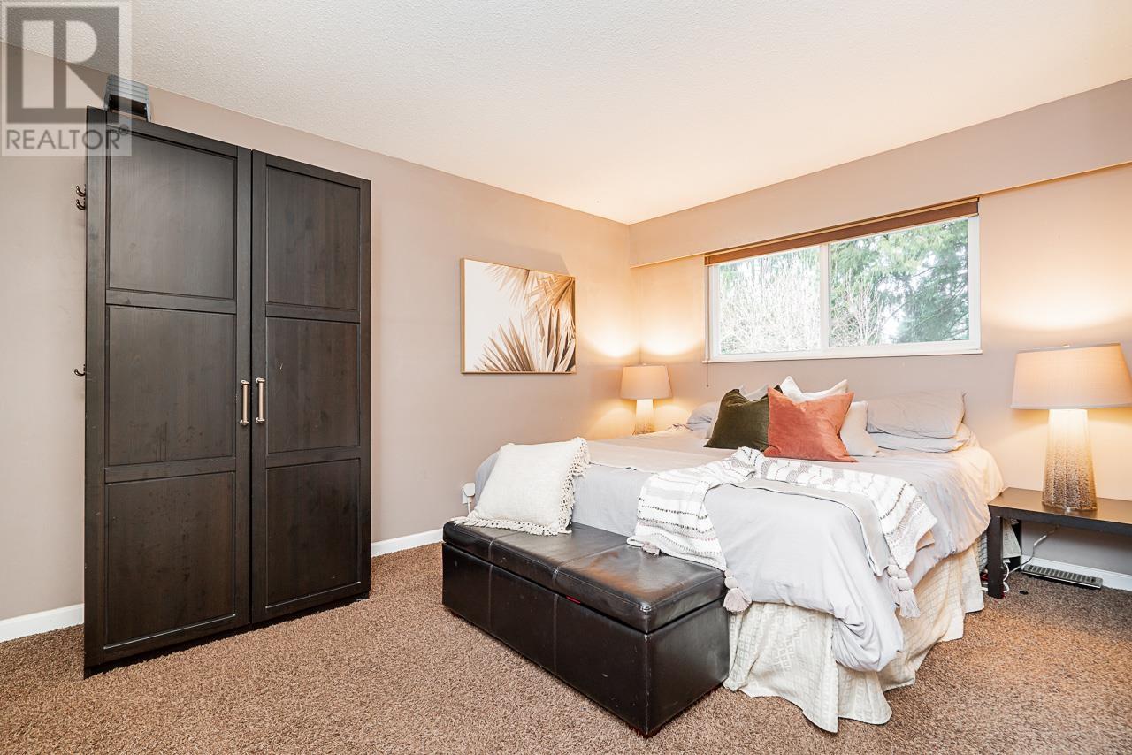 3812 Richmond Street, Port Coquitlam, British Columbia  V3B 3E8 - Photo 9 - R2985058