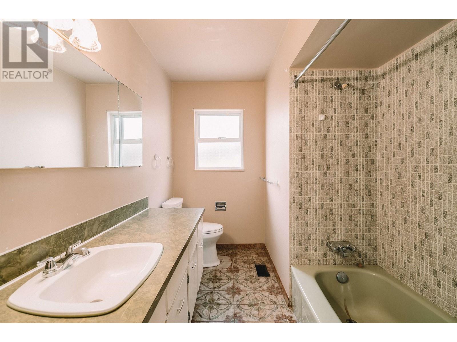 2618 W 15th Avenue, Vancouver, British Columbia  V6K 2Z5 - Photo 23 - R2985080