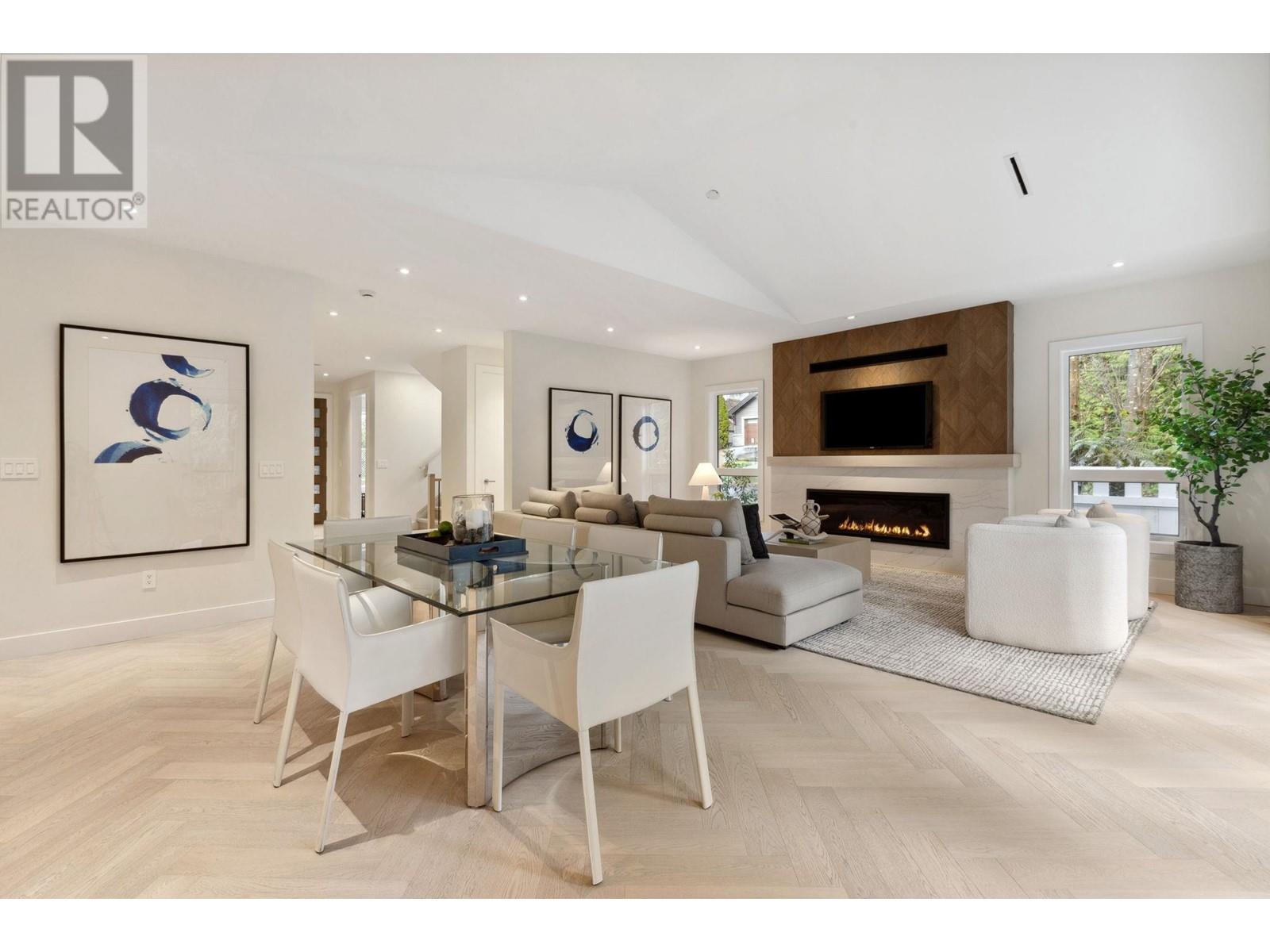 3533 Anne Macdonald Way, North Vancouver, British Columbia  V7G 2S7 - Photo 12 - R2985129