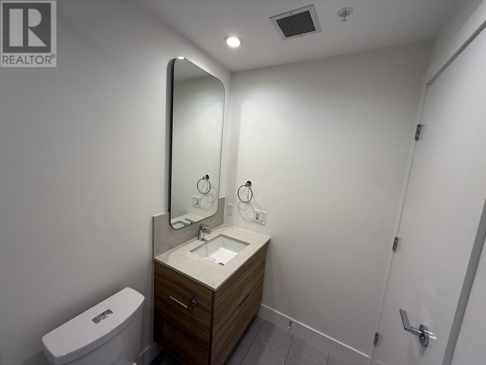 607 2385 Emery Court, North Vancouver, British Columbia  V7J 0E8 - Photo 9 - R2979849