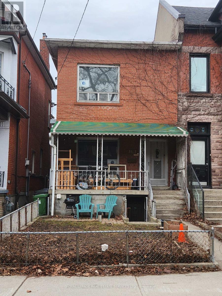 464 Euclid Avenue, Toronto, Ontario  M6G 2S9 - Photo 4 - C12057050