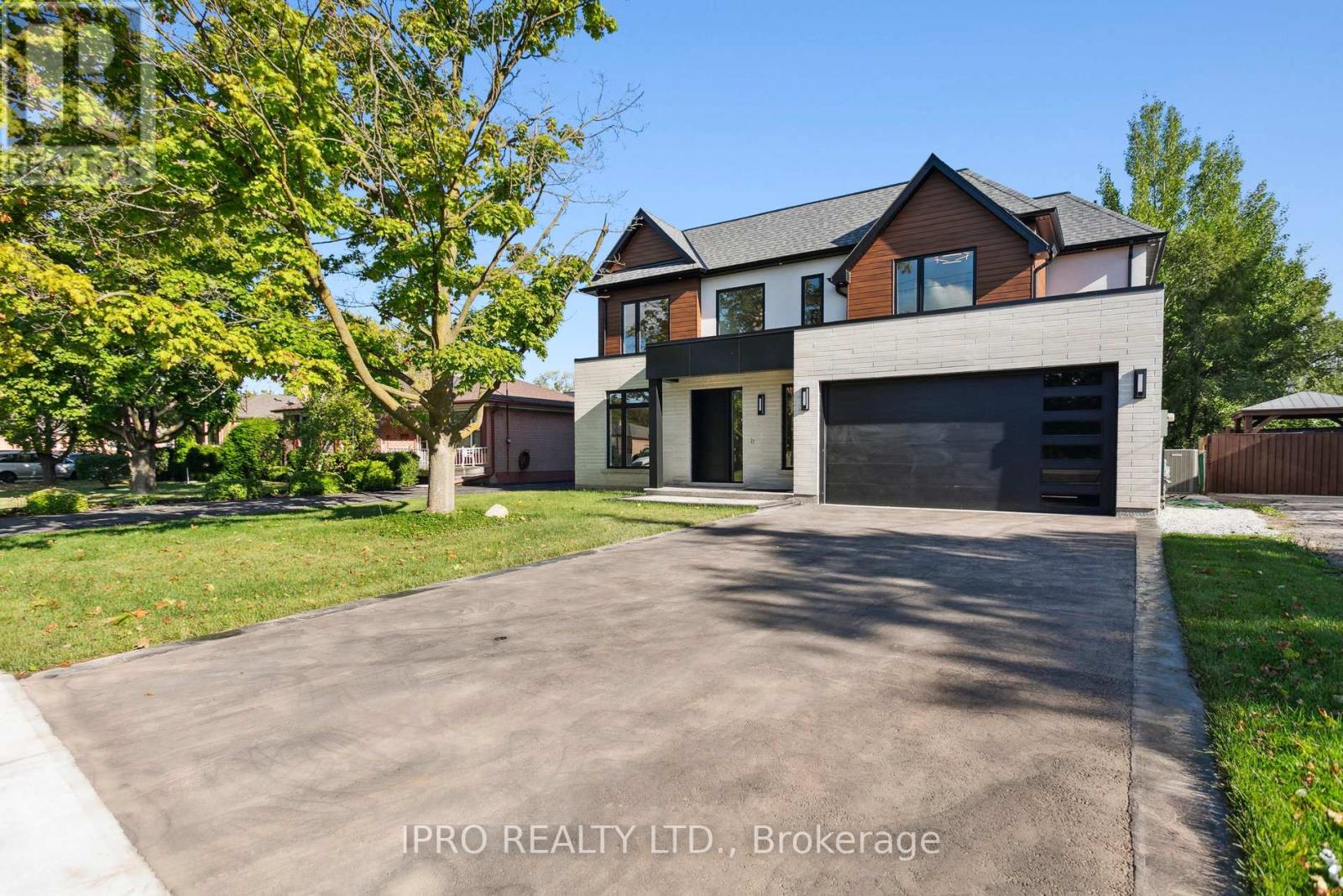 Property at 2082 BRIDGE ROAD image 2