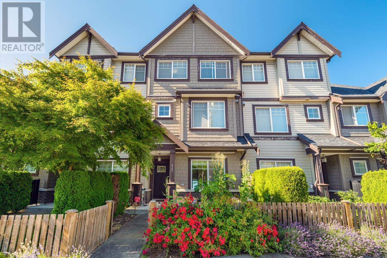11 9733 BLUNDELL ROAD, richmond, British Columbia