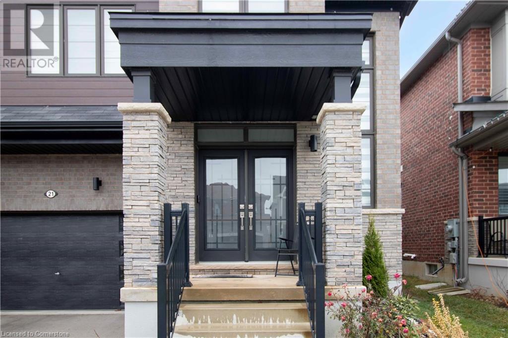 Property at 21 MALCOLM Crescent image 2