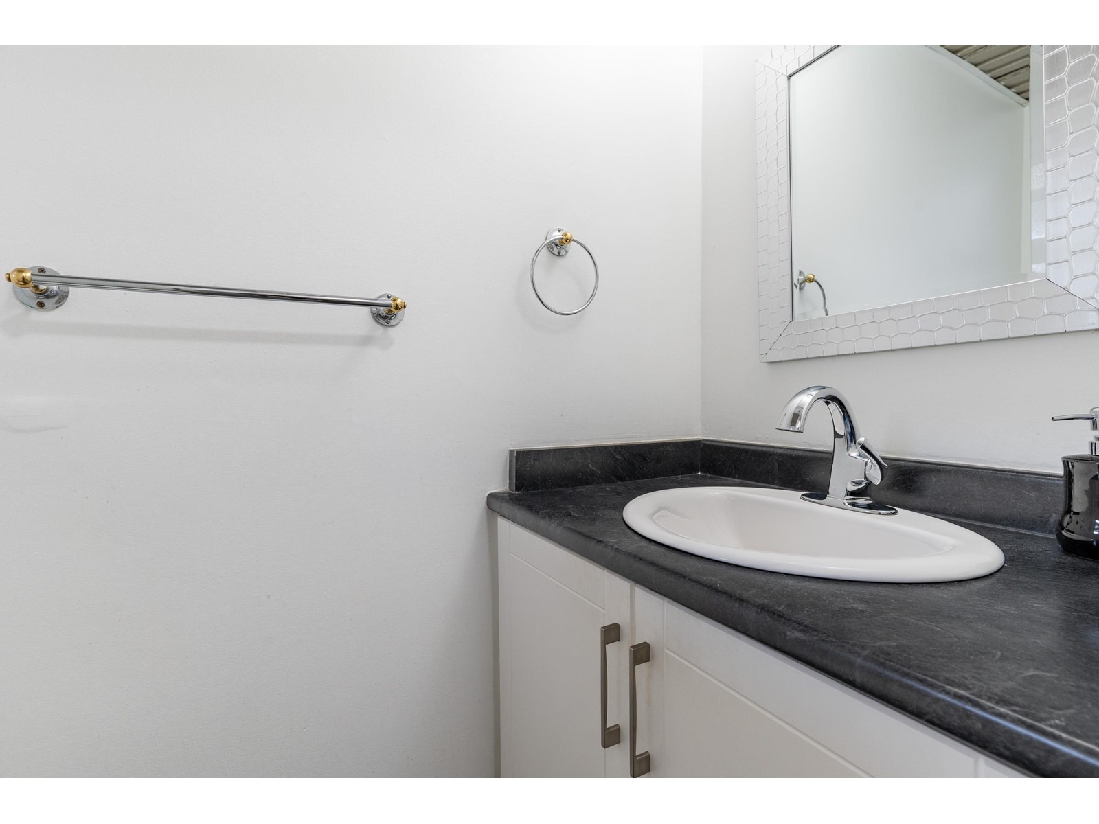 7329 Parkwood Drive, Surrey, British Columbia  V3W 7L9 - Photo 22 - R2984966