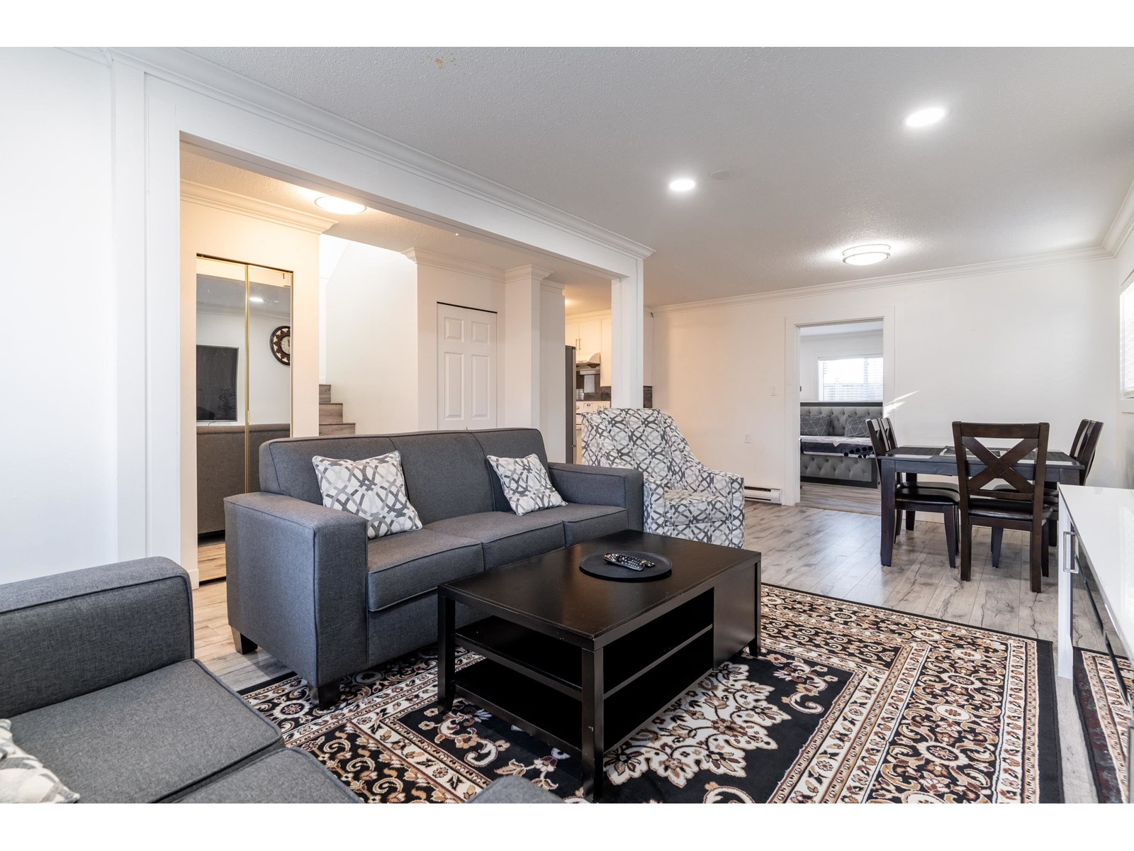 7329 Parkwood Drive, Surrey, British Columbia  V3W 7L9 - Photo 10 - R2984966