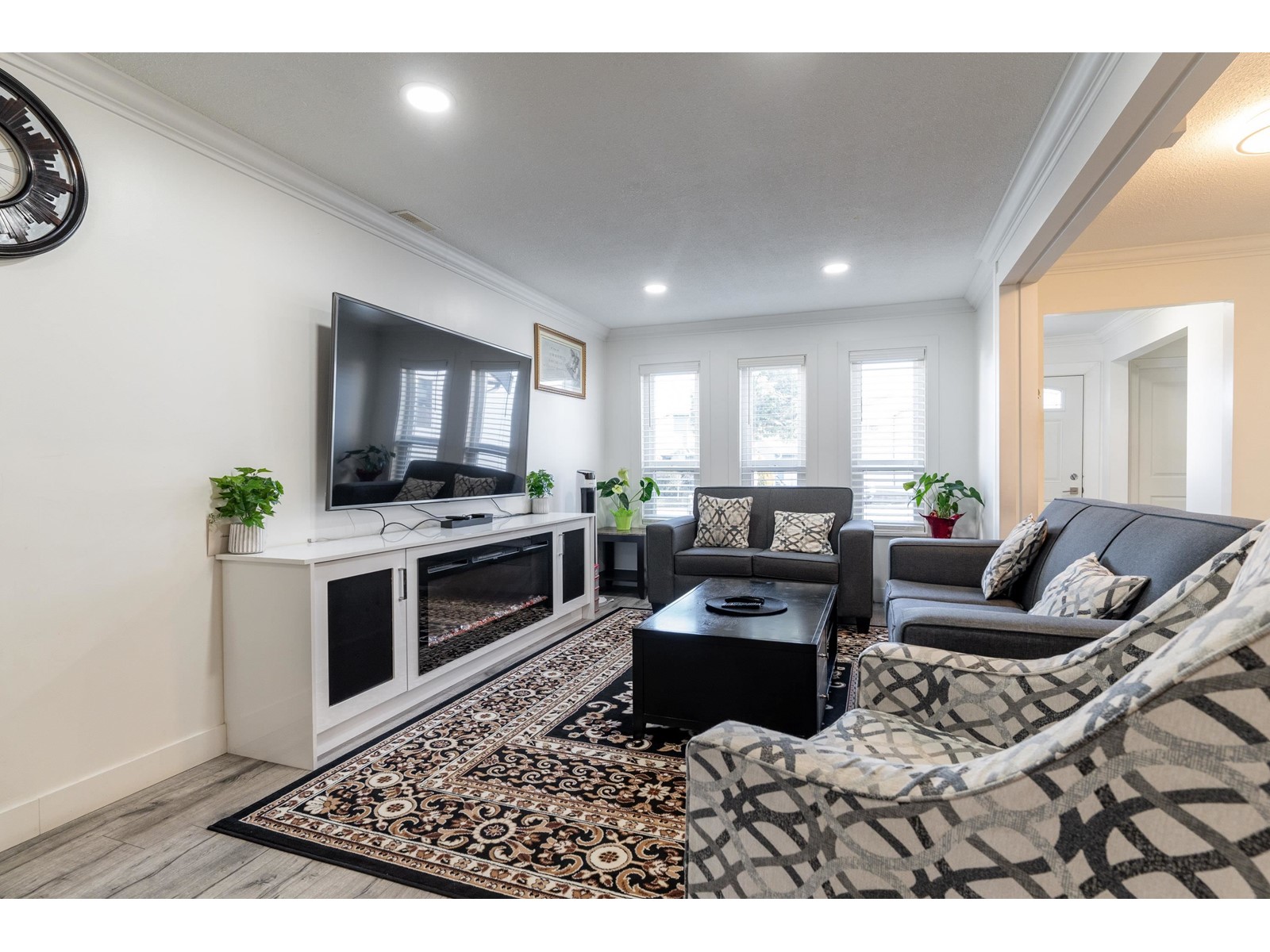 7329 Parkwood Drive, Surrey, British Columbia  V3W 7L9 - Photo 8 - R2984966