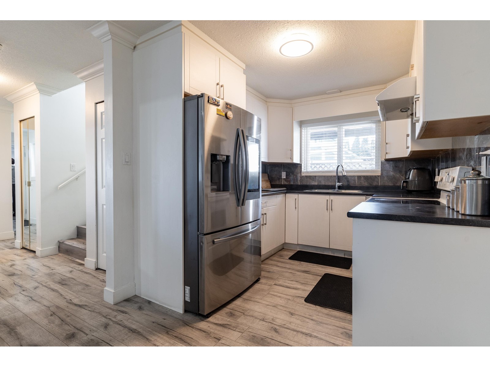 7329 Parkwood Drive, Surrey, British Columbia  V3W 7L9 - Photo 13 - R2984966