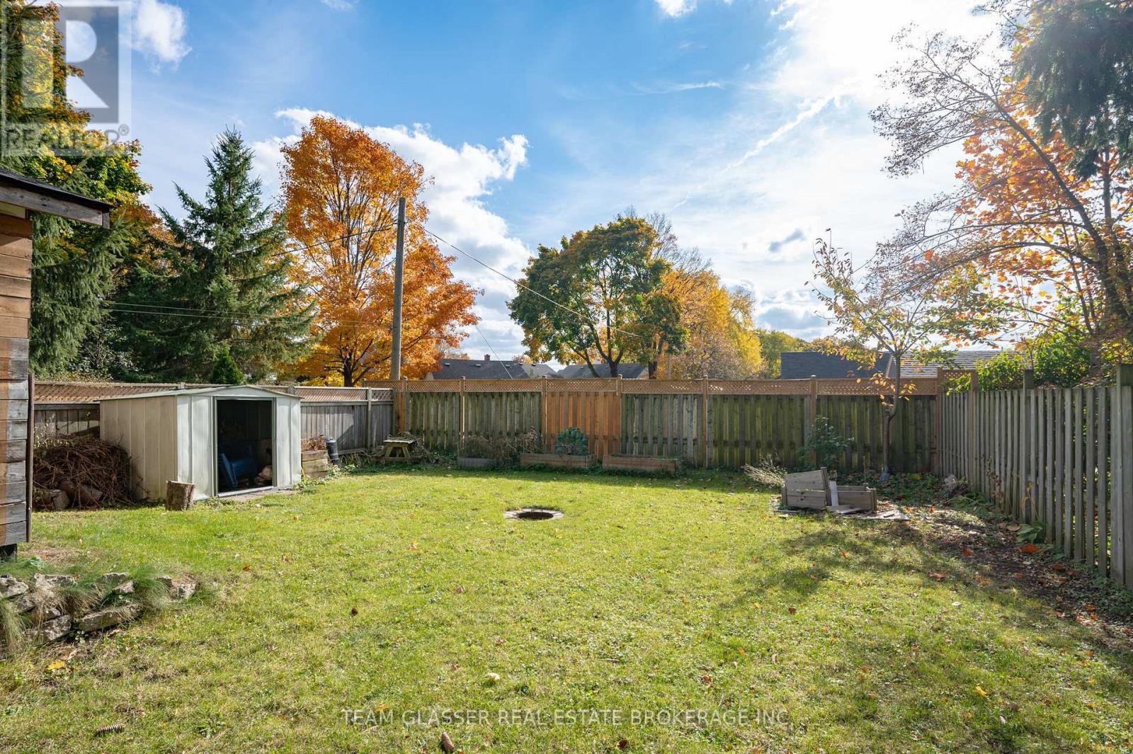 Photo 10 of 26 for 7 Graydon Street