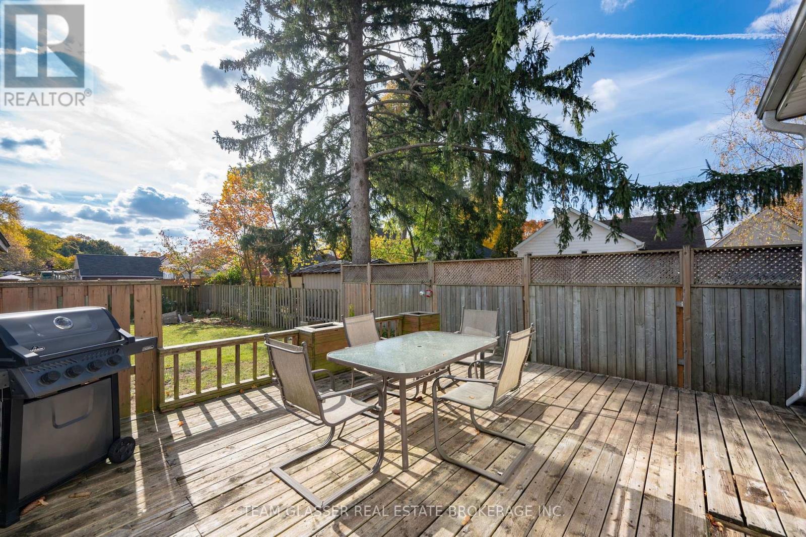 Photo 11 of 26 for 7 Graydon Street